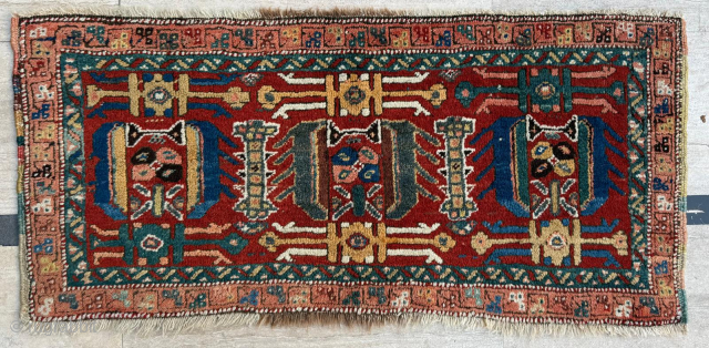 Late 19th century Heriz Yastık, Size 48 x 109 cm. Please send me direct mail.

emreaydin10@icloud.com

Instagram - @emreaydinrug                
