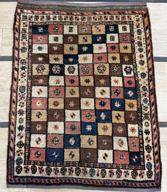 Late 19th Century Gabbeh Rug, size 130 x 175 cm. Please send me direct mail.
emreaydin10@icloud.com
Instagram - @emreaydinrug