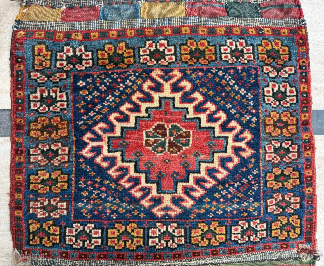 Late 19th century Persian Khamse Bag. Please send me direct mail.

emreaydin10@icloud.com

Instagram - @emreaydinrug                    