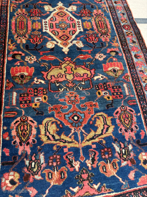 Late 19th century Persian Melayer Rug. Size 95 x 200 cm. Please send me direct mail.
emreaydin10@icloud.com
Instagram - @emreaydinrug