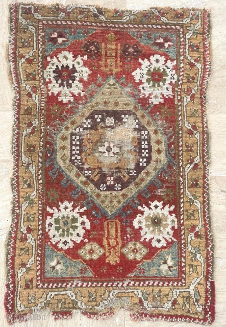 Yuntdag Yastik Circa 1850 size 63x98 cm                          