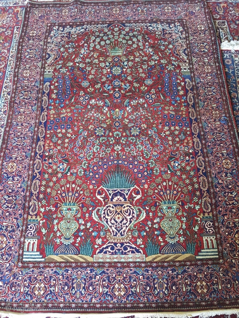 If anyone can identify the 4 types of kashan rugs in the pictures?                    