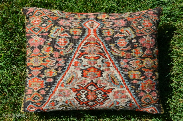 Senneh kilim pillow. 16 X 14 X 5 c, Beautiful fragment with  saturated natural dyes. Plainwoven back also with natural colors. Decorative and authentic.        