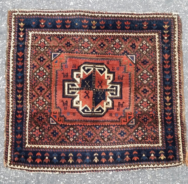 Delicately drawn Baluch bagface with amazingly soft wool.                         