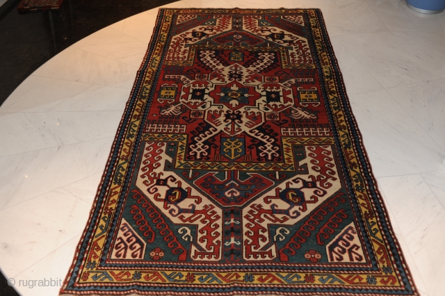 Kasim Ushak Kazak, wonderful antique carpet, approx. 251 x 134 cm

Extremely beautiful Kazakh carpet with gorgeous colours and characteristic iconography!

Collector’s item!

Mint condition!

Certificate!           