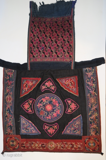 BABY CARRY, South-West China
Old and very nice baby-carry which was in use in former times.
This beautiful hand embroidered baby-carry was made of cotton with shining clear colours and was in original use.  ...