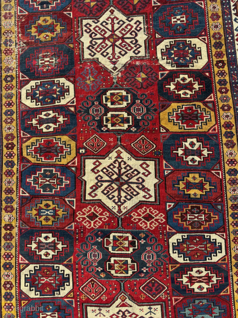 Mid 19th Century Shirvan Rug. Size : 160 x 300 cm