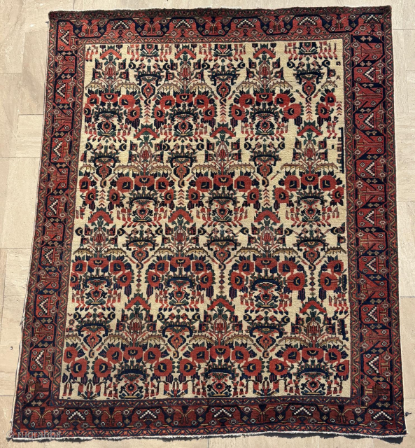 Late 19th Century Afshar Rug. Size : 143 x 183 cm
