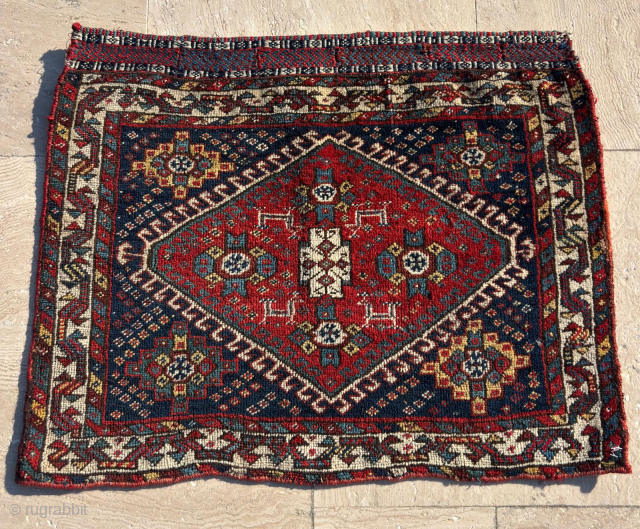 Late 19th Century Qhasqai Bagface. Size : 52 x 66 cm                      