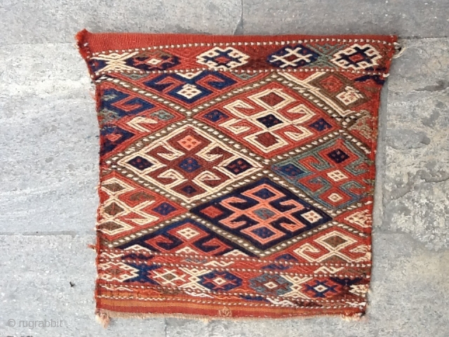 Coucasian bag face 
Around 110 years old 
Totaly natural dyes                       