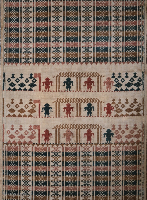 Lombok | Early 20th C ritual textile (pesujutan)
  
Indonesia, Lombok island, Sasak people, 1900 – 1925
 
Handspun brown cotton, botanical dyes, continuous and discontinuous supplementary weft weaving
 
A rare ritual cloth  ...