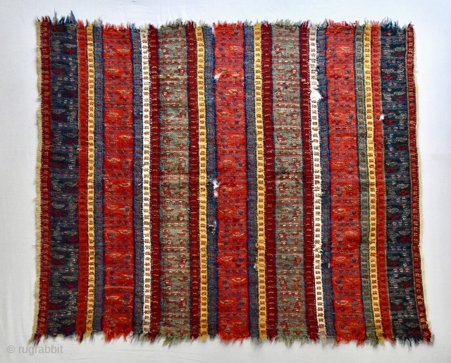 Sivas Gürün Shawl, Late 19th century. 107 x 87 cm                       