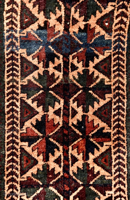 Baluch Balisht. Soft and shinny wool. Full pile, with a few blue knots. 87cm x 49cm                 