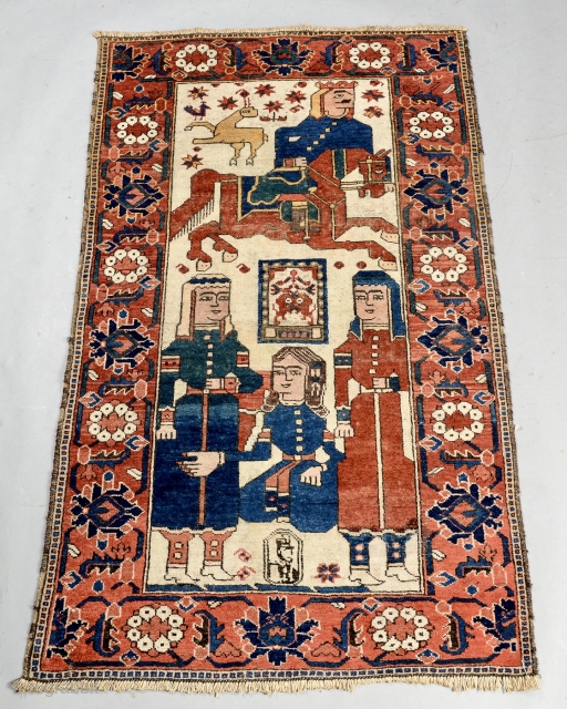 Figural Baluch Fardawsi.  Khosrov and Shirin pattern ca 1905.  Size: 165cm x 100cm                  