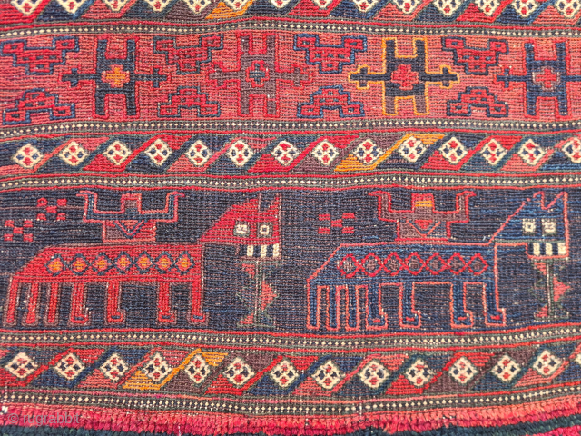 Antique opened Luri / Lori camelbag from southern Persia with rare animal and human pattern. Woven with sumakh-, lilim- and knot technique. Dimensions: ~ 110x220cm Please contact me only directly: goekay.sargin@yahoo.de  