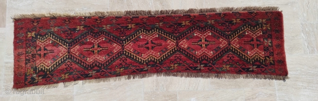 Beshir Trapping 

Size : 40 x 163 cm                         