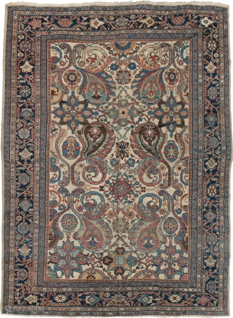 Antique Persian Sultanabad Rug
Persia ca.1890
11'9" x 8'10" (359 x 270 cm)
FJ Hakimian Reference #06030
                   
