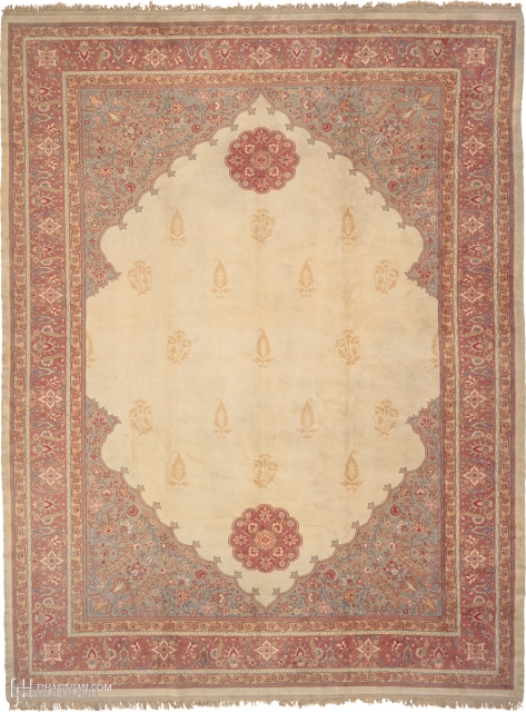 Antique Turkish Oushak Rug
Turkey ca.1930
14'1" x 10'8" (430 x 326 cm)
FJ Hakimian Reference #04102
                   