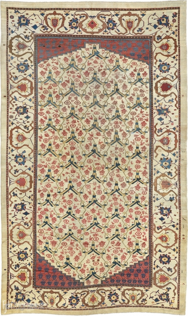 Antique Persian Bakh-Shaiesh Carpet
P
18'9" x 11'3" (572 x 343 cm)
FJ Hakimian Reference #05068
                    