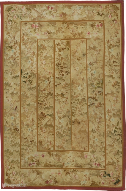 Antique French Aubusson Rug
France ca. 1880
6'9" x 4'6" (206 x 137 cm)
FJ Hakimian Reference #02103
                  