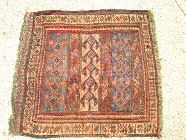 Antique Caucasian Sumac Bag Face.

size 24'' x 25'' .condition very good with no repair.                   