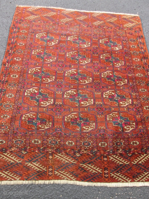 Antique TEKKE turkoman RUG.

SIZE 3'11''X3'2''. CONDITION FULL PILE WITH NO REPAIR OR LOW.CLEAN READY TO GO .LOVELY COLORS.GOOD PRICE.              