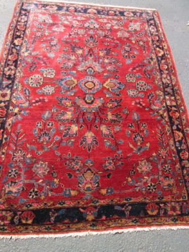 Antique Persian Mohejaran sarouk rug.

size 3'7''x5' condition is excellent .good color .                     