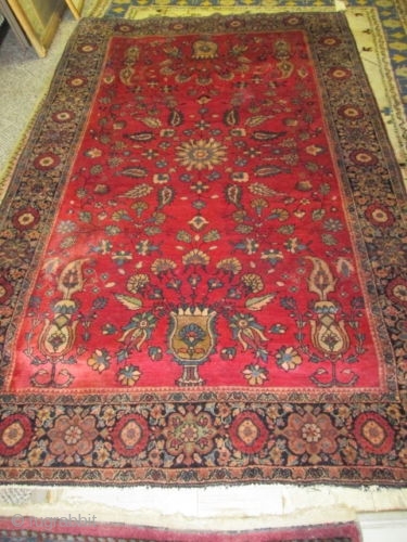 Antique Persian Ferahan Sarouk Rug.

size 4'x6'8'' .condition full pile ,no repair no wear .lovely rug.                  