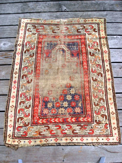 Caucasian Prayer Rug measuring 4.10 x 3.0. 14-photos upon request                       