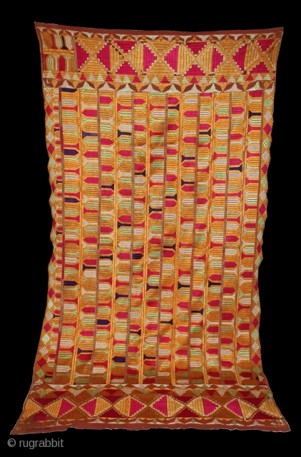 Rare Antique Bagh Phulkari from East(Punjab)India called as Darshan Darwaja Design early 20th century.One of the rare design in Indian Phulkari.(DSC01090).            