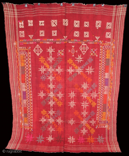 Odhani from Shekhawati wool shawl Distic of Rajasthan India.Hand embroidery ethnic folk handloom handmade old rare shawl.Its size is 142cm x 192cm.About the Condition Some original repairs.(DSL01860).      