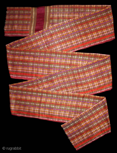 Silk Brocade Lungbis (used as Turbans and Sashes Maldhari Cattle-traders) woven at Nasarpur or Thatta from Sind,kutch and Western Rajasthan India.C.1920.Its size is W-53cm x L-494cm.(DSL02370).       