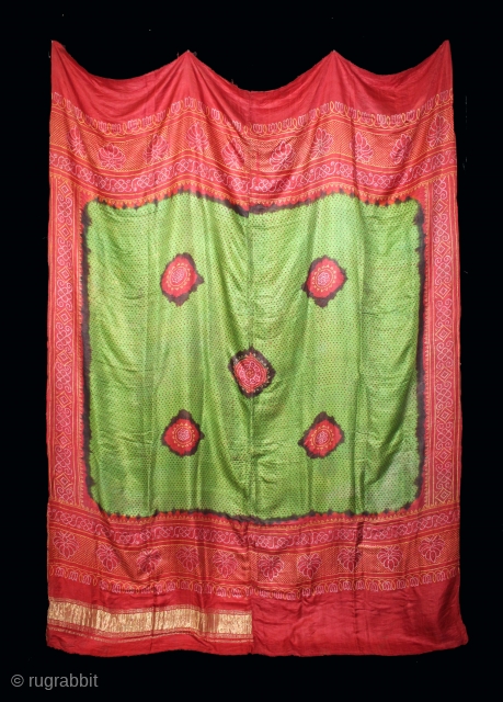 Bandhani Odhani Gajji Silk Tie and Dye From Kutch Gujarat India Called As Kumbhi.C.1900.One of the rare Design Tie and Dye Kumbhi.Its size is 162cm x 212cm.(DSC05520).      