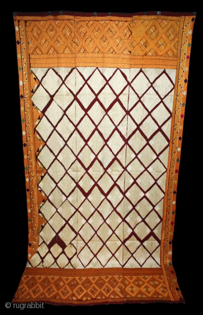 Phulkari From West(Pakistan)Punjab India Called As Chand Bagh.C.1900.Rare Design Of Pallu & Borders.Floss Silk on Hand Spun Cotton khaddar Cloth.Its size is 132cm X 254cm.(DSL03790).
        