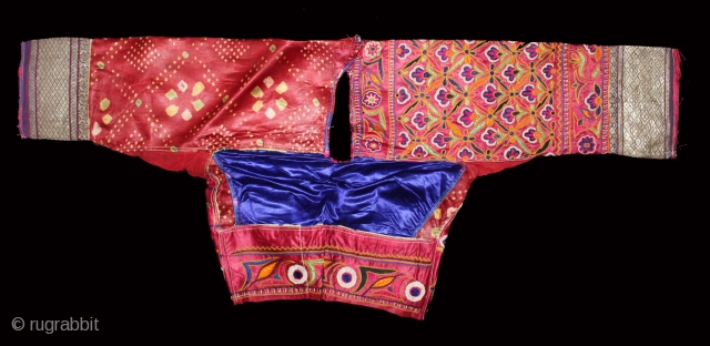 Women’s Blouse (Choli) Mochi Embroidery Chain Stich Silk Embroidery on Silk From Ahir Community Kutch Gujarat India.Circa 1900.(DSL03350).               