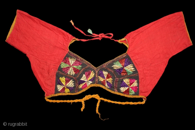 Women Blouse Backless(Choli) from Himachal Pradesh,Chamba India.C.1900.(DSL02150).                          