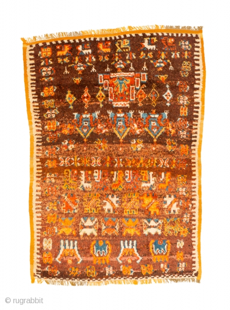 tm 2004, rare Ait Ouaouzguite pile rug, Jebel Siroua region, southern Morocco, mid 20th century, 160 x 110 cm (5' 4'' x 3' 8''). www.berber-arts.com        