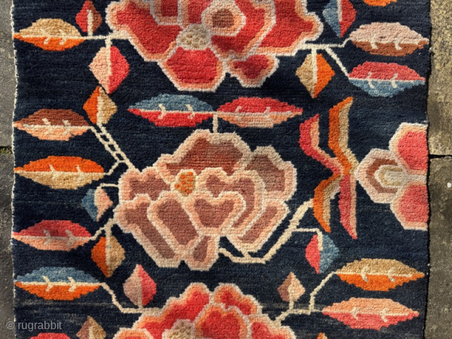 Early 20th century khaden, with strong electric colours and powerful floral design
1.54m by 0.87m
Contact gene@heritage-antique-rugs.com for more pics, price etc.