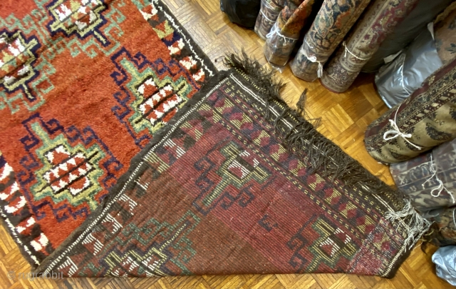 Uzbek long rug/ carpet with Gabbeh weave, ca. 1890, 4’11” x 11’9” / 150 x 358 cm.

Three shade of red in the ground, two madder reds and one slightly tip-faded red-violet which  ...