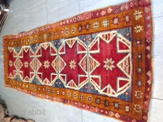 OLD KONYA,VERY GOOD CONDITION,LUXURY WOOL,SIZE 295 X 100. PLEASE ASK THE PRICE.                     