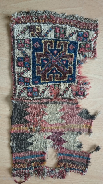 Persian Shiraz Bag. Bag size: 25x26cm.                           