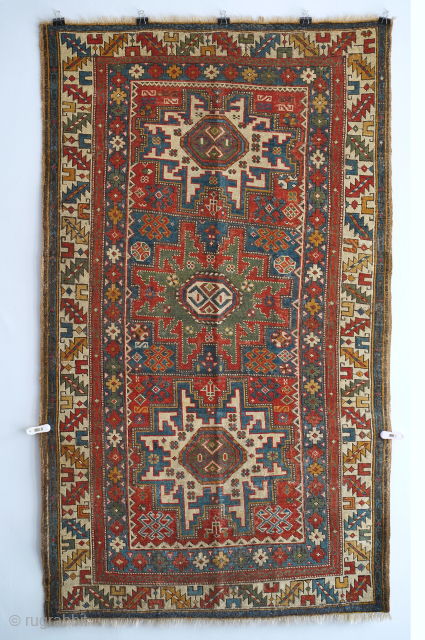 Antique Leshghi Star rug. 3'1" x 5'5" or 94 x 165cm. Please contact me at: Steven.malloch@gmail.com or gerrerugs@gmail.com               