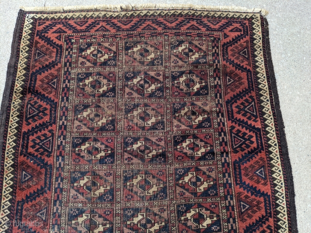 Antique Baluch rug with all over aina gul pattern. Definitely an attractive piece with good color.

3'2" x 5'10"               