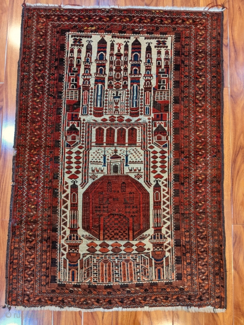 Early 1900s Kizilayak prayer rug. 3'1" x 4'5" Soft wool and tight weave.                    