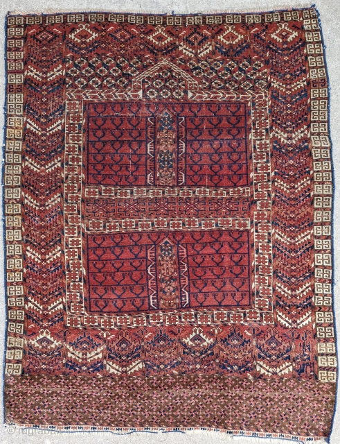 Antique Tekke ensi. Good overall condition. Recently washed. 4'2" x 5'5".                      