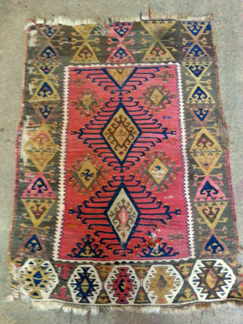 Late 19th century Anatolian (kayseri) complete natured dyed primitive kilim                       