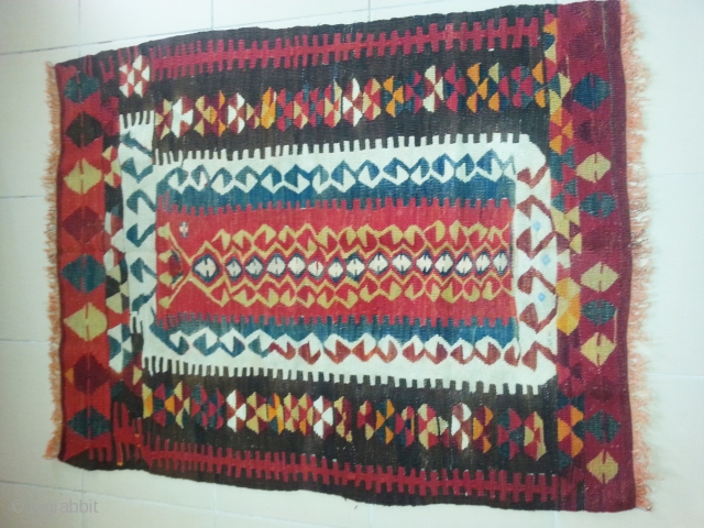 THE FIRST DECADE OF THE TWENTIETH CENTURY %100 NATURAL DYED(KOEK BOYA) MANISA(SMALL TOWN NEAR TO IZMIR)
PRAYER RUG SIZE               