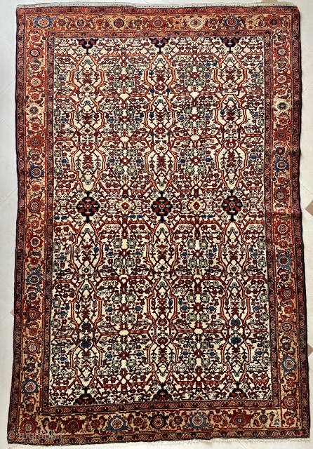 Mishan Malayer in excellent condition, size 200x140. 1900 ca.                        