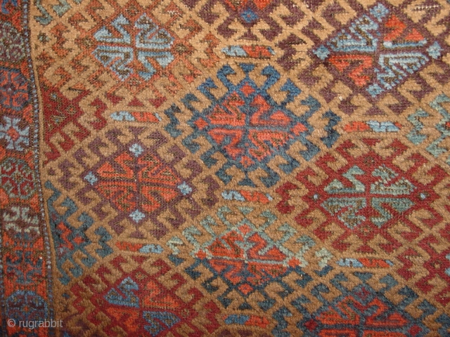 99x171cm
3.3x5.7ft
In wonderful Original condition,
east anatolian? or baluch.
no repairs!!! Original kelim beards!! and wonderful natural colors                  