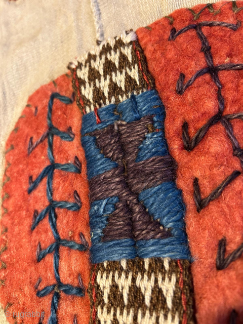 Konya Camel sack
1880
Naturel root dye
Width 180 cm
Height 140 cm
Fragment panel
Shipping fee included
gunduzhali88@gmail.com